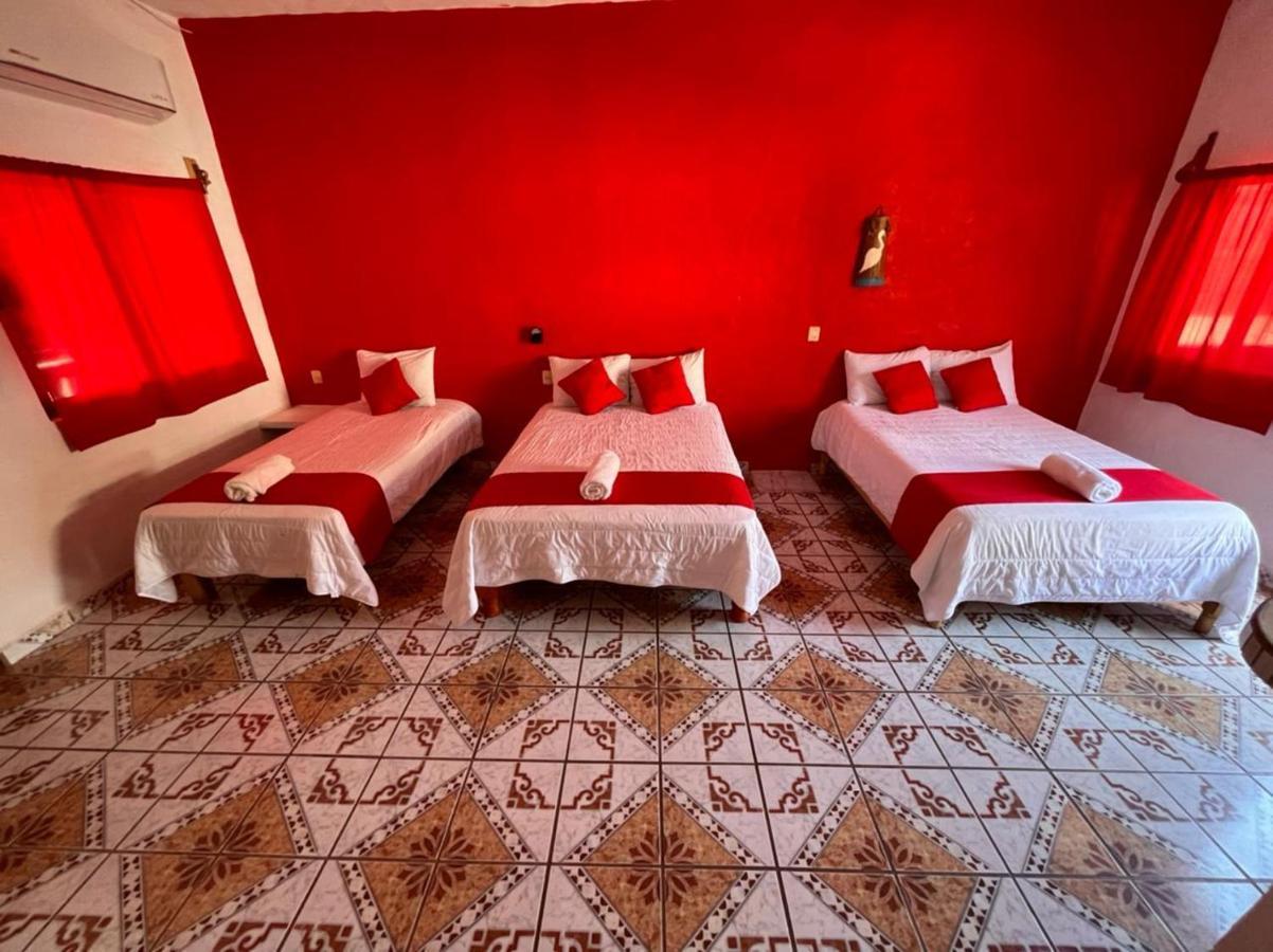 Hotel Y Bungalows Bugambilias San Patricio Melaque Exteriör bild